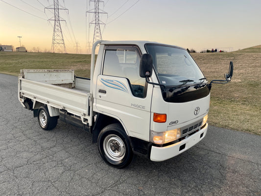 1995 TOYOTA HIACE CUSTOM LY151