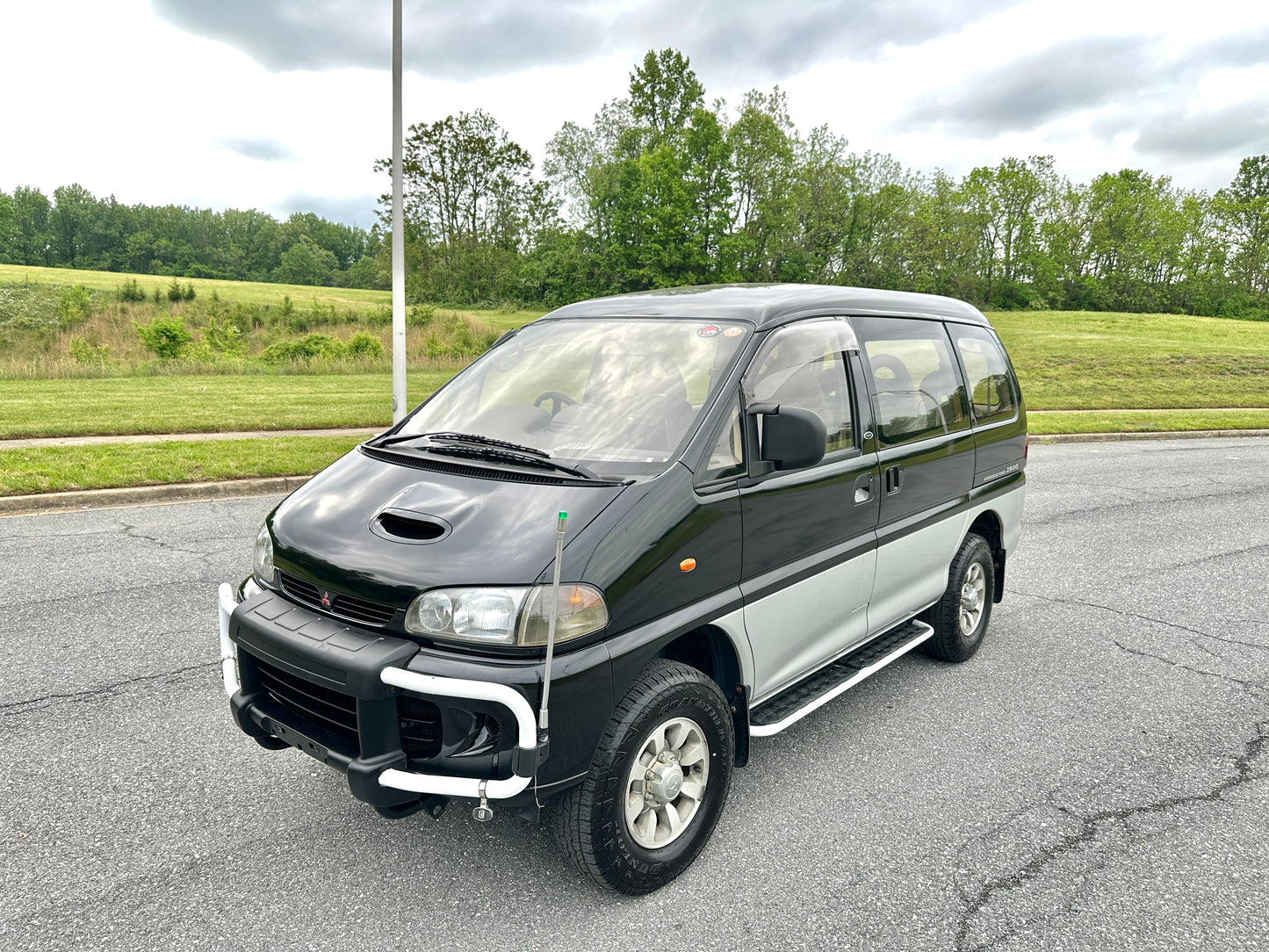 1994 MITSUBISHI DELICA SPACE GEAR EXCEED 4WD PE8W