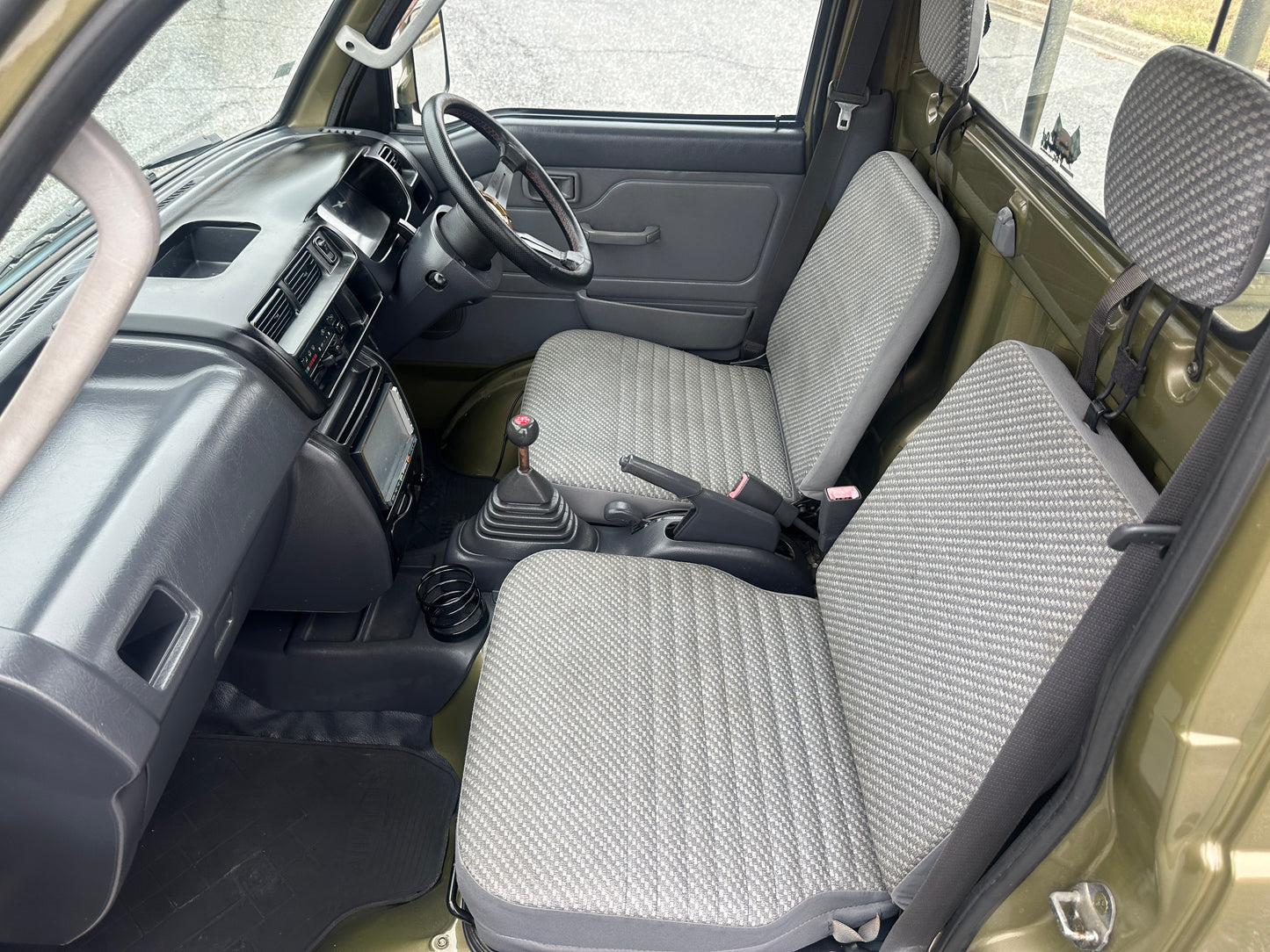 2000 DAIHATSU HIJET 4WD - A/C - FULLY SERVICED & CUSTOMIZED — LOT#704