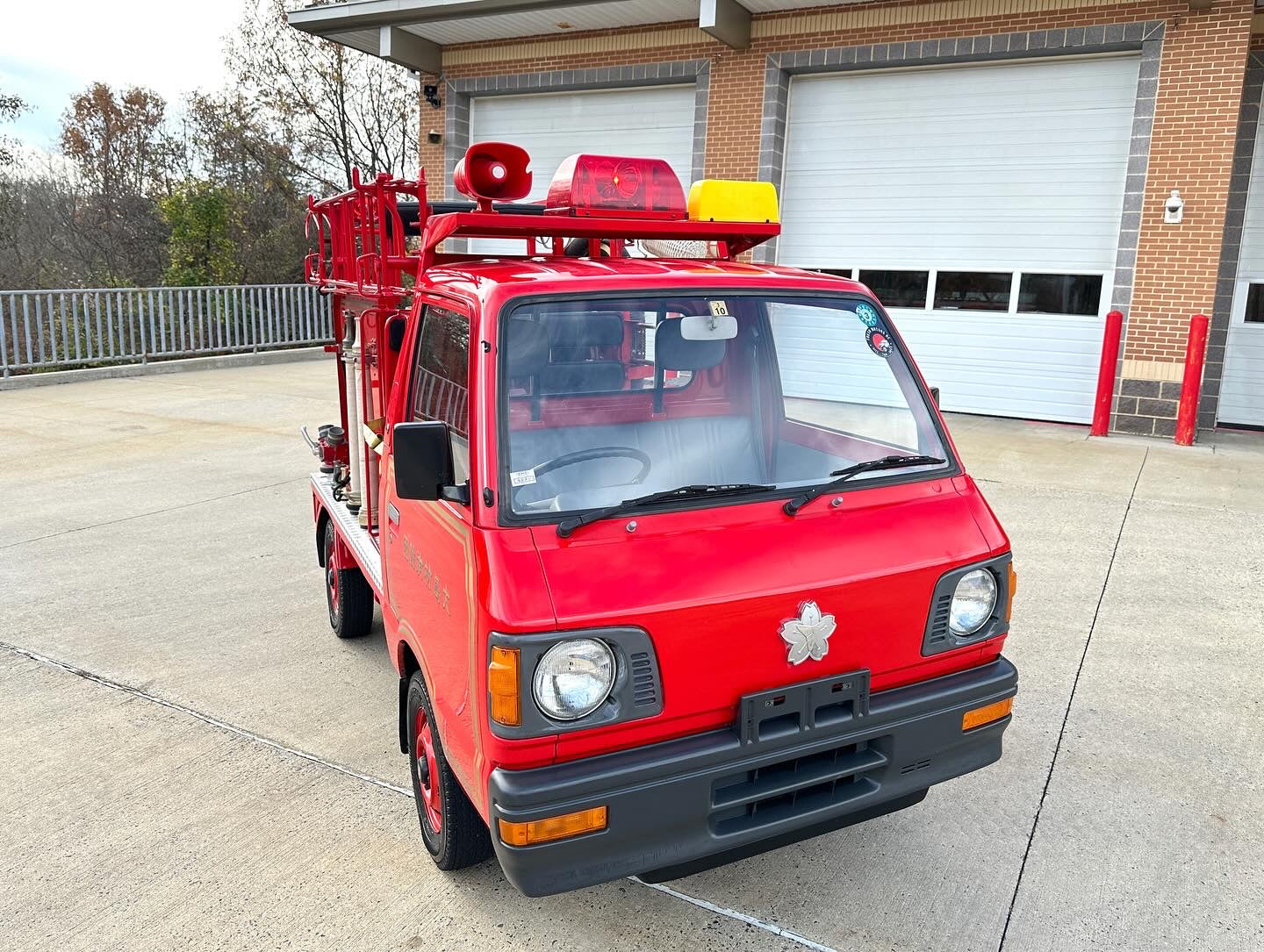 1989 SUBARU SAMBAR M-KT6