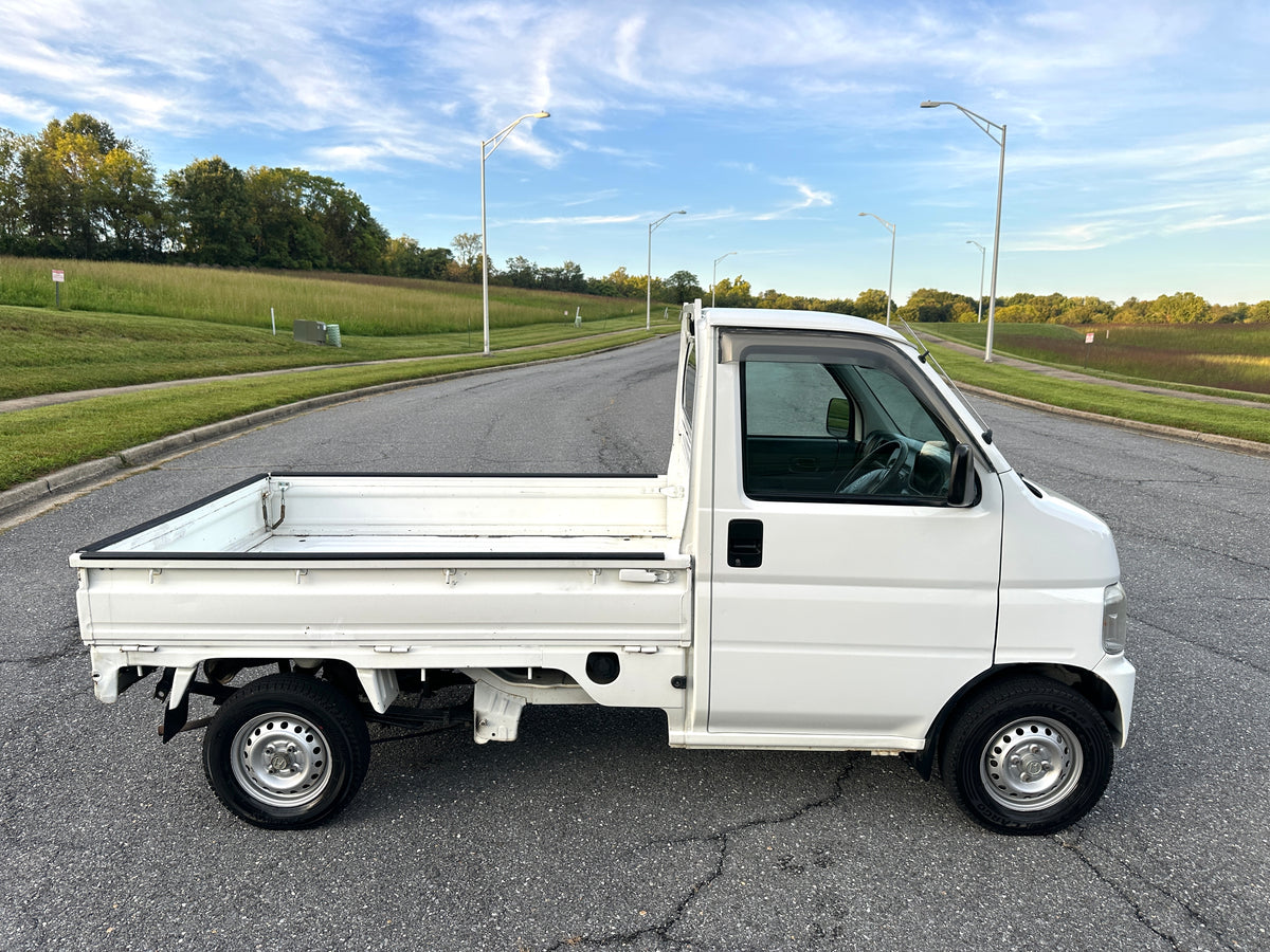 2001 HONDA ACTY SDX 4WD - FUEL INJECTION - AIRBAG - POWER STEERING - 34K MILES — LOT#878