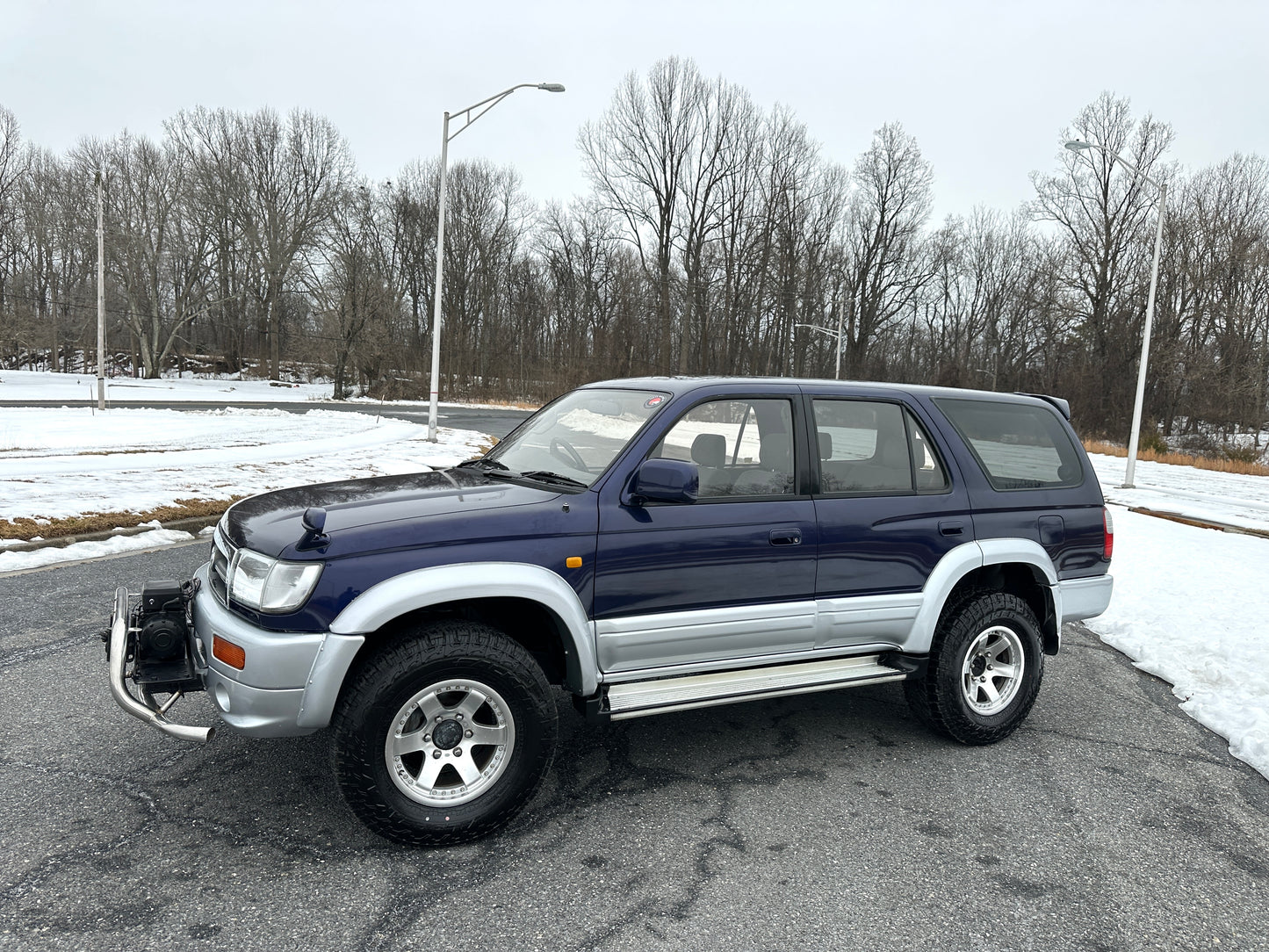 1997 TOYOTA HILUX SURF SSR-X - TURBO DIESEL- 4WD — LOT#543