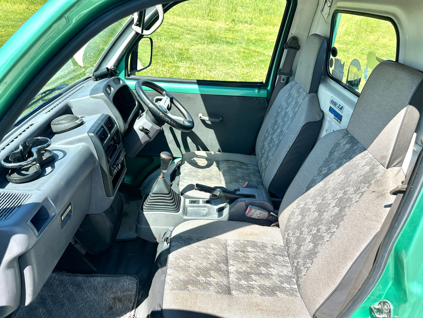 1994 MITSUBISHI MINICAB V-U42T