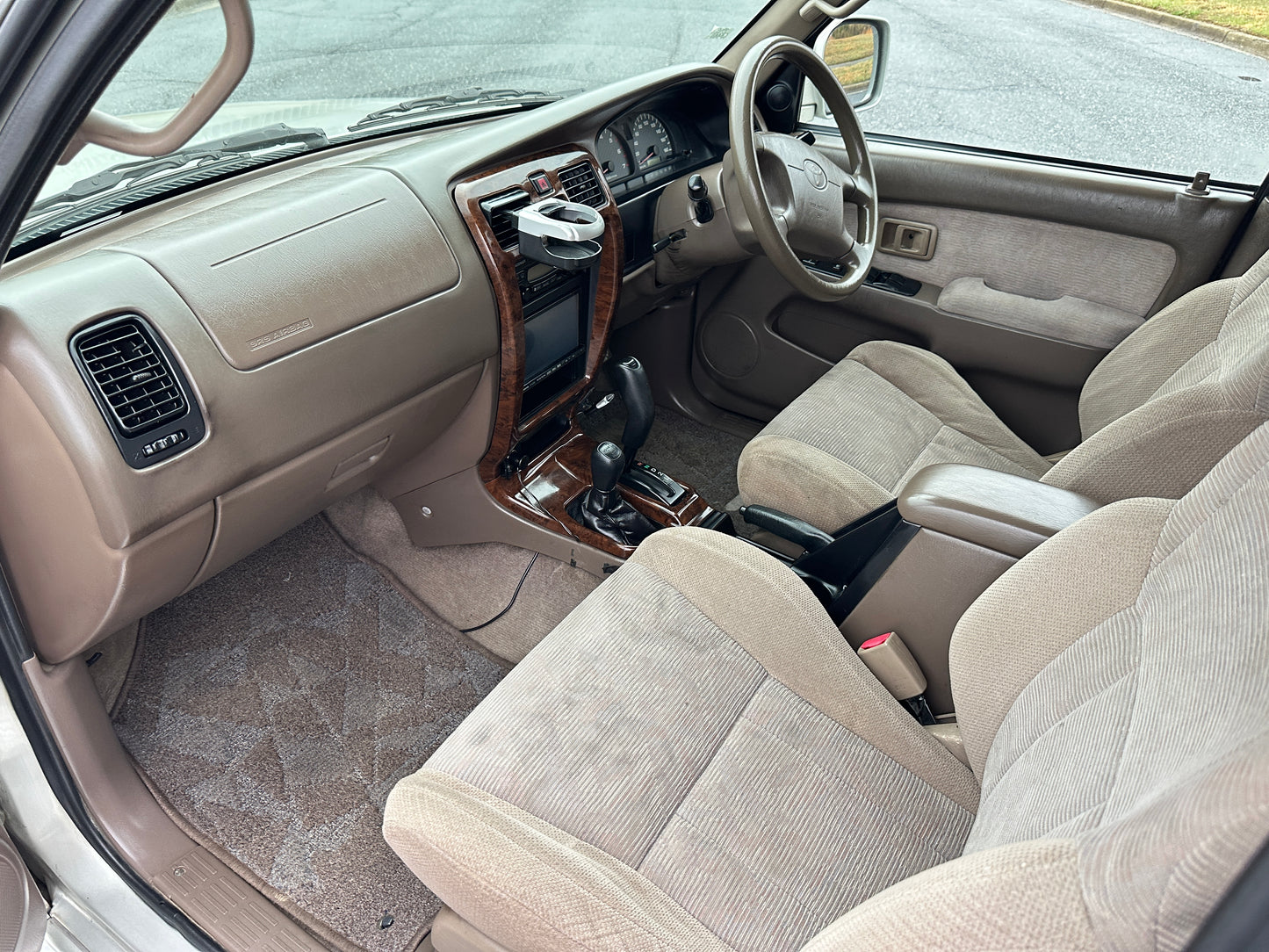 1998 TOYOTA HILUX SURF SSR-X 4WD - 4 Cylinder Gasoline — LOT#818