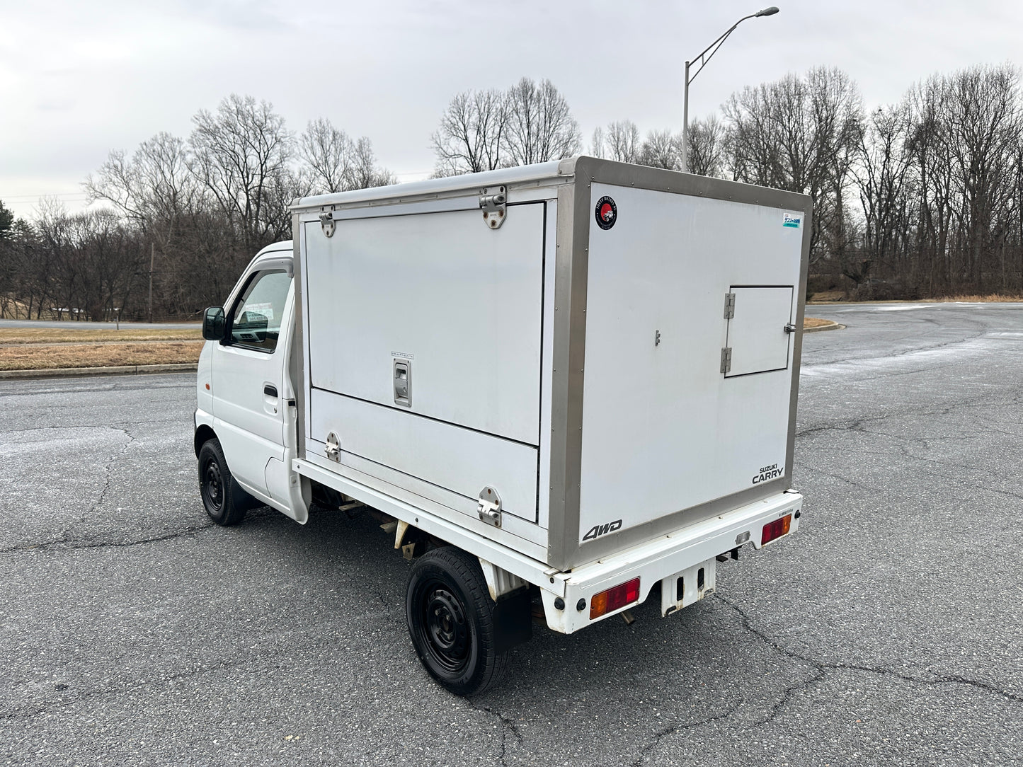 2000 SUZUKI CARRY REFRIGERATED FOOD TRUCK - 4WD — LOT#779