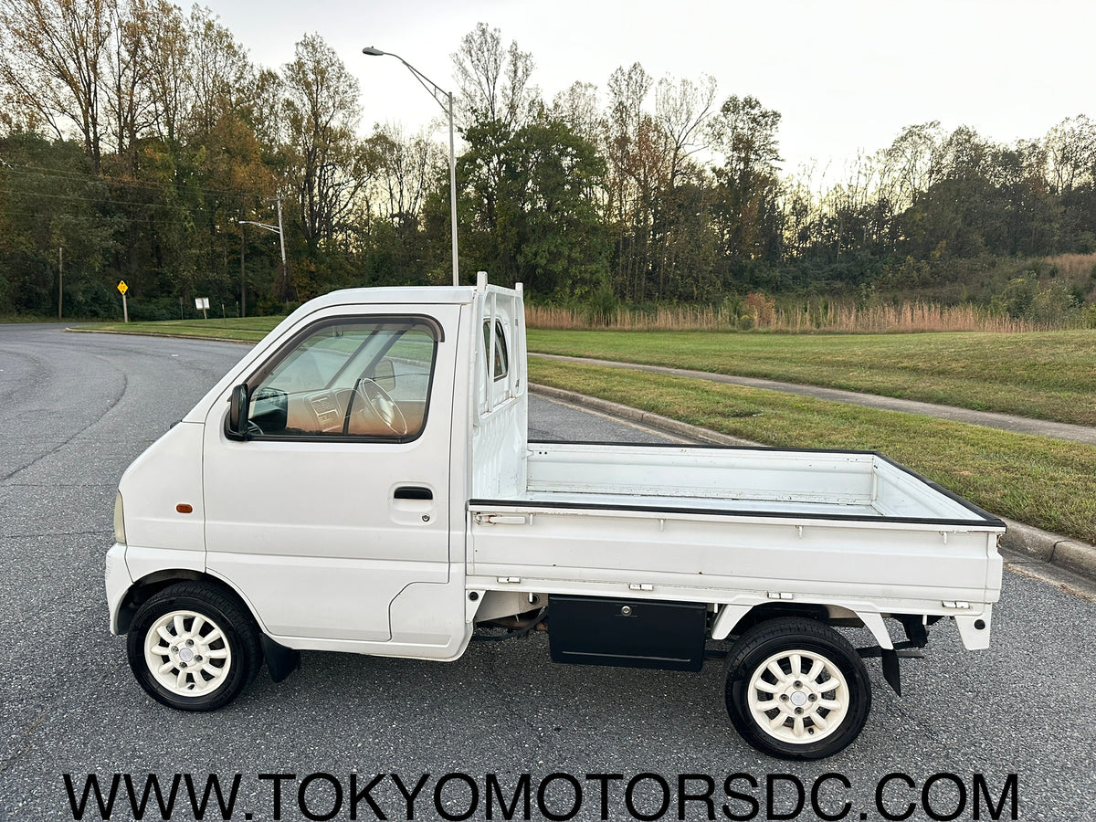“UNICORN” 1999 SUZUKI CARRY TURBO 4WD - AUTOMATIC TRANSMISSION - A/C - 19k MILES — LOT#997