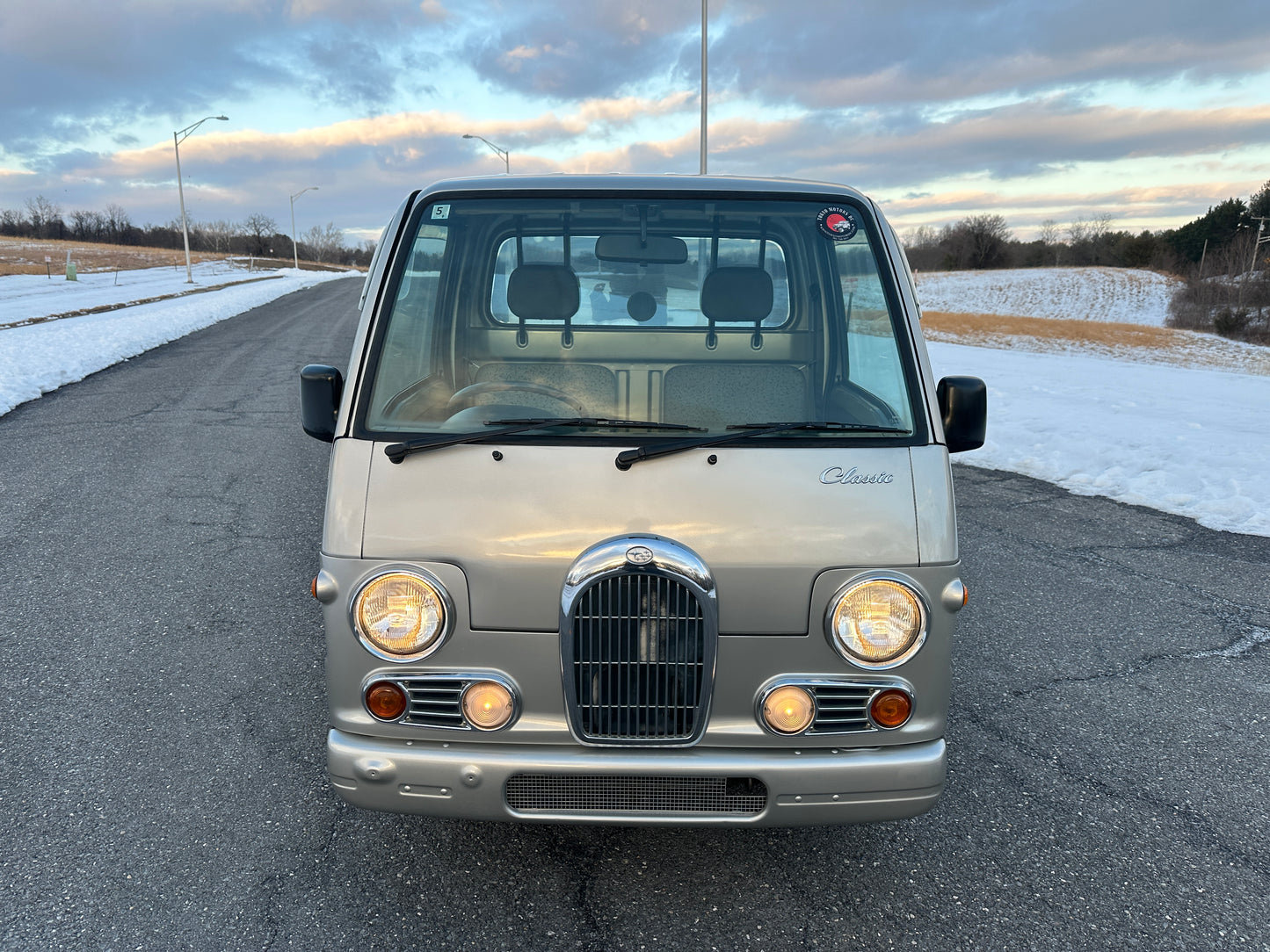 1998 SUBARU SAMBAR SUPER DELUXE CLASSIC - AUTOMATIC - FUEL INJECTED - A/C — LOT#728