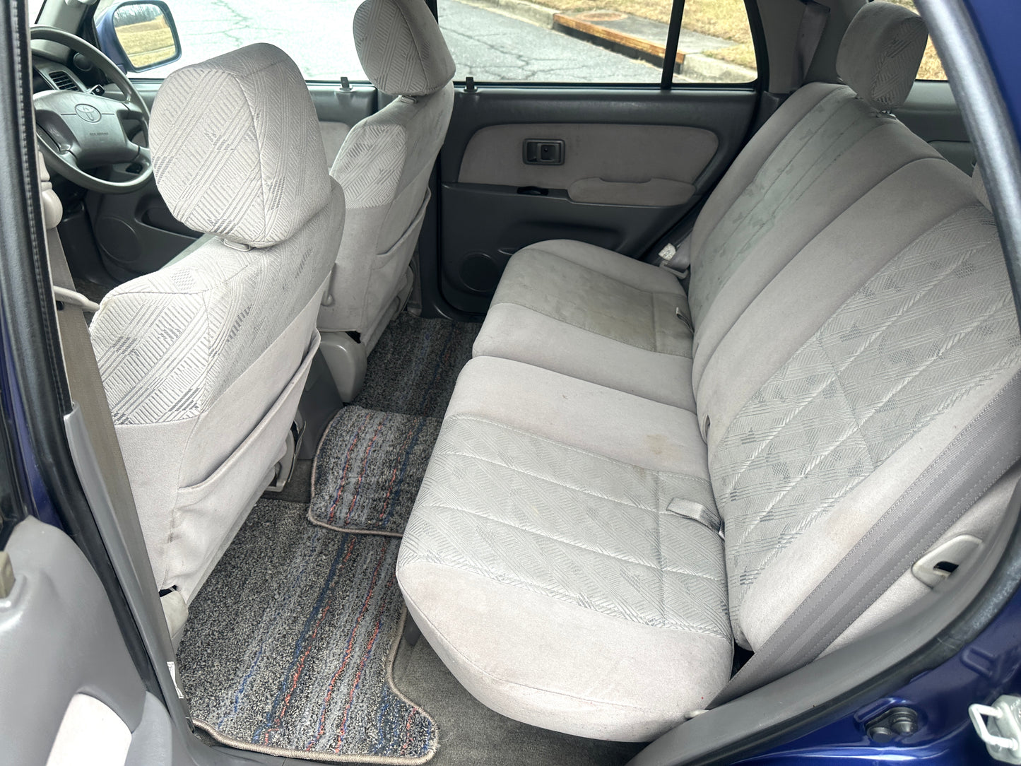 2000 TOYOTA HILUX SURF SSR-X 4WD - 4 Cylinder Gasoline — LOT#721