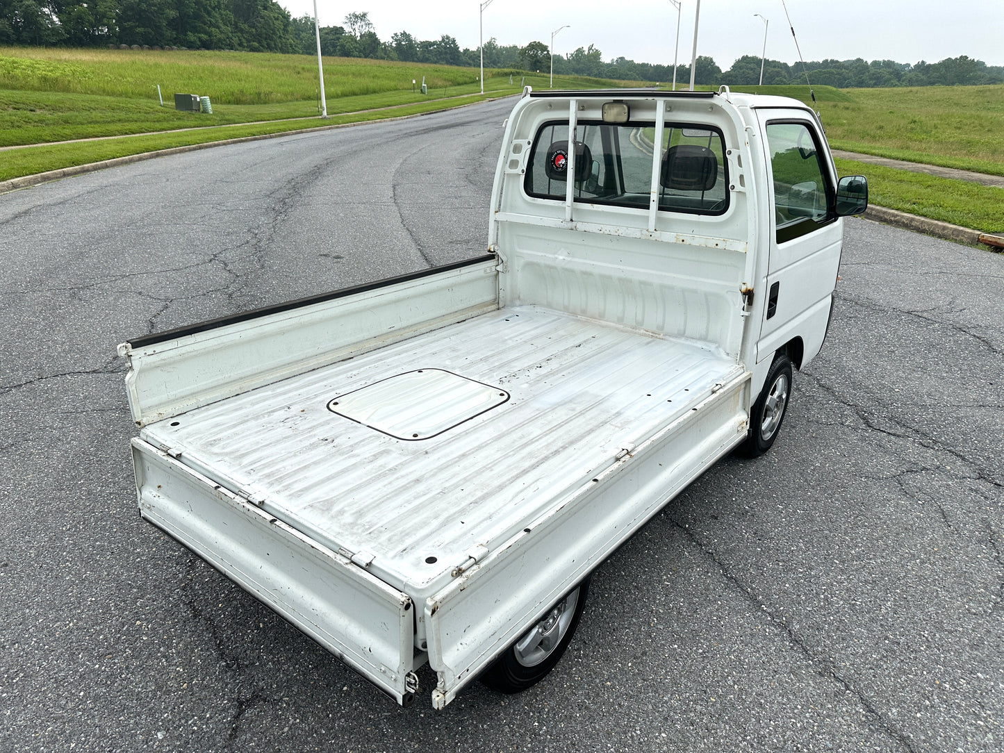 1997 HONDA ACTY SDX 4WD & 5-Speed — LOT#553