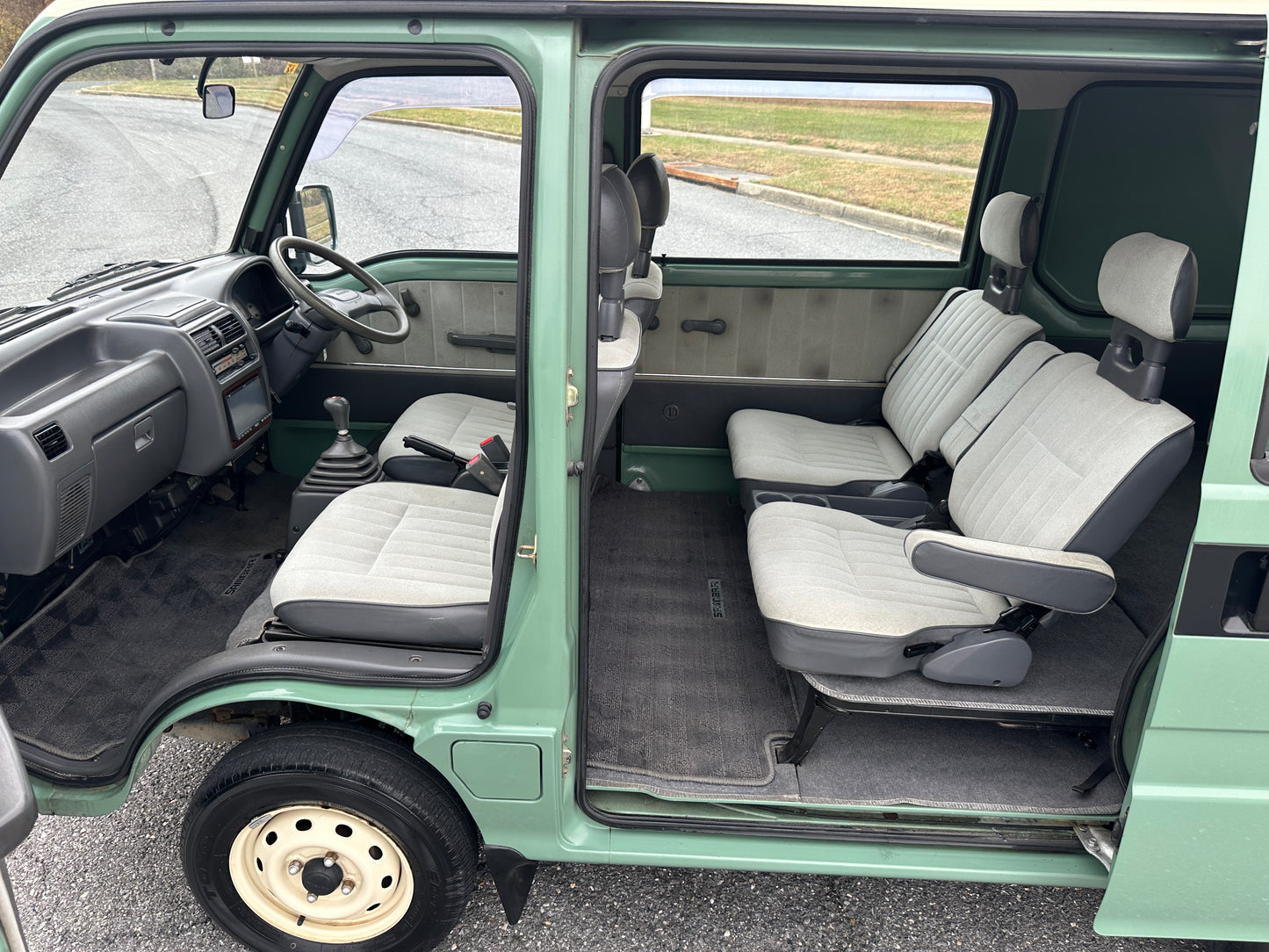 1993 SUBARU SAMBAR DIAS CLASSIC 4WD — LOT#683