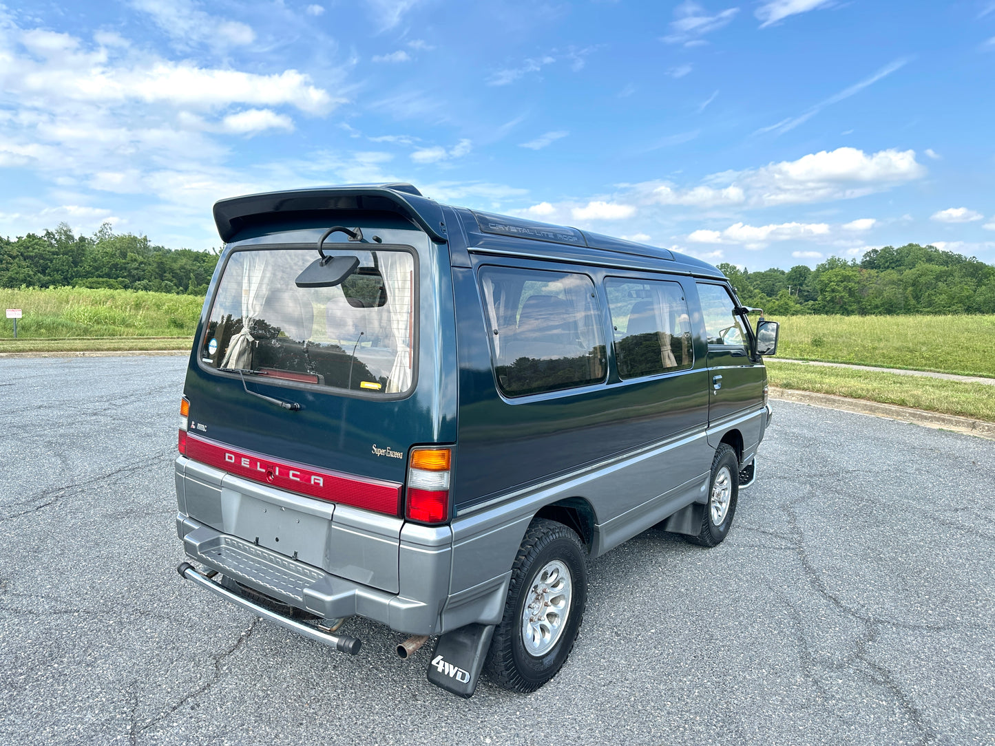 1992 MITSUBISHI DELICA STAR WAGON 4WD SUPER EXCEED P35W