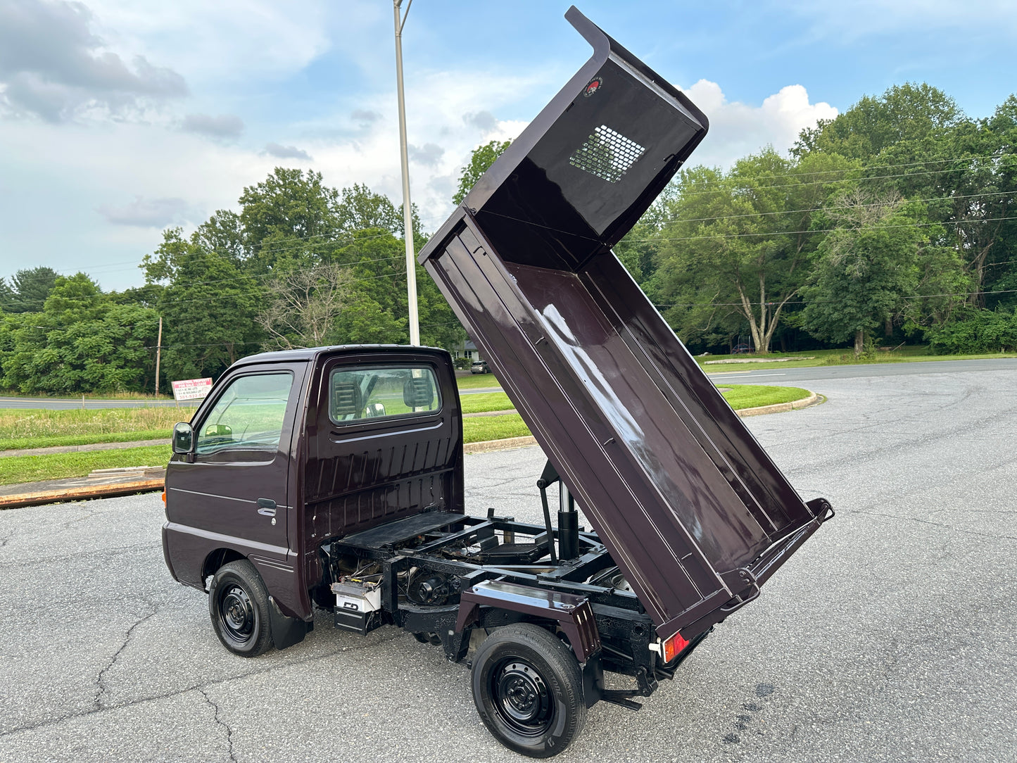 1998 SUZUKI CARRY DUMP 4WD - A/C — LOT#574