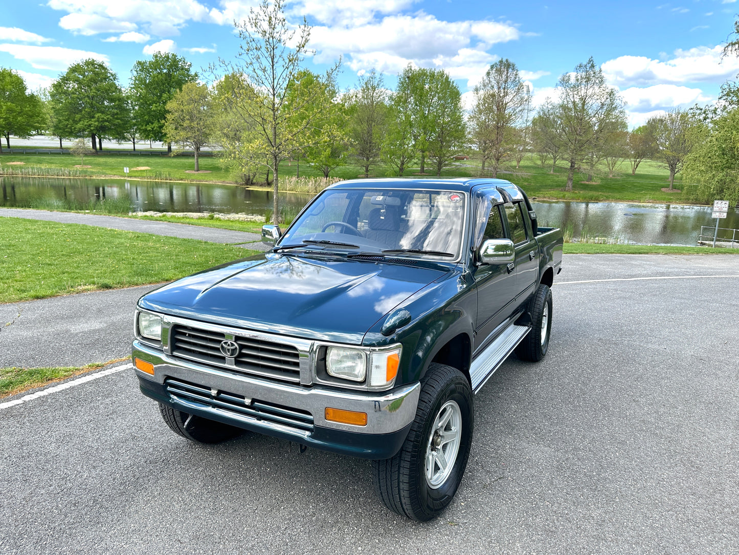1995 TOYOTA HILUX SSR-X LN107 Double Cab Pickup