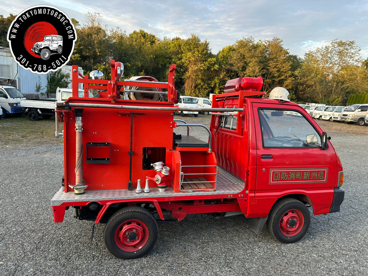 1993 DAIHATSU HIJET FIRE TRUCK 4WD - FULLY EQUIPPED - 2,307 Miles — LOT#982