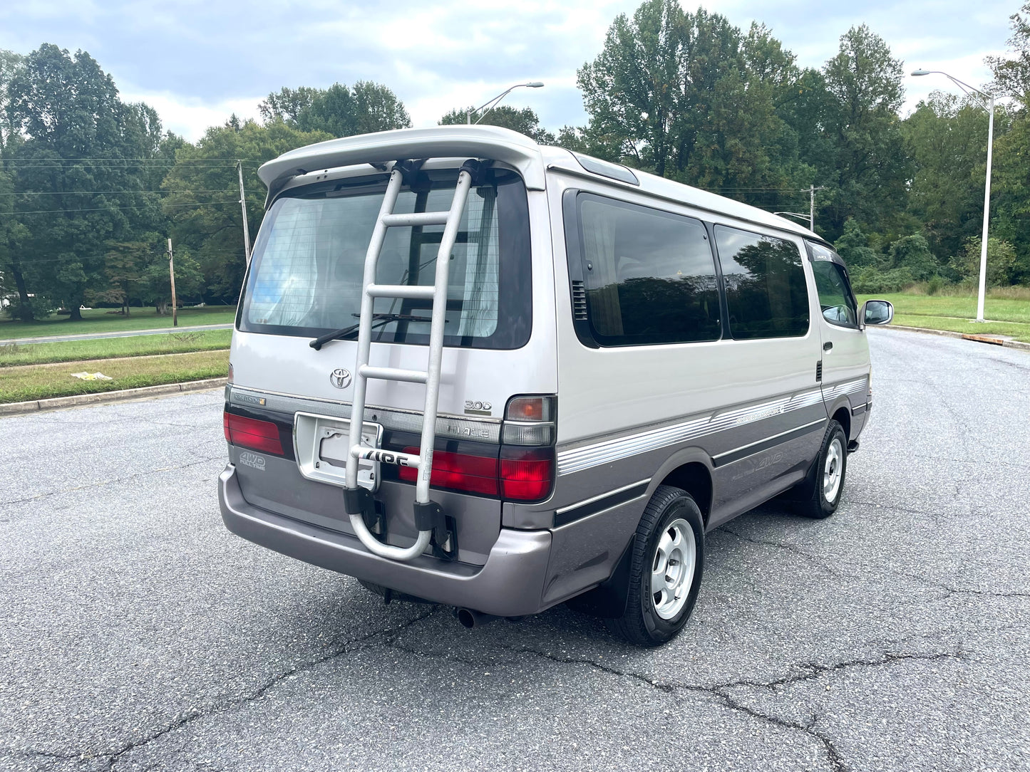 1997 TOYOTA HIACE SUPER CUSTOM G KZH106