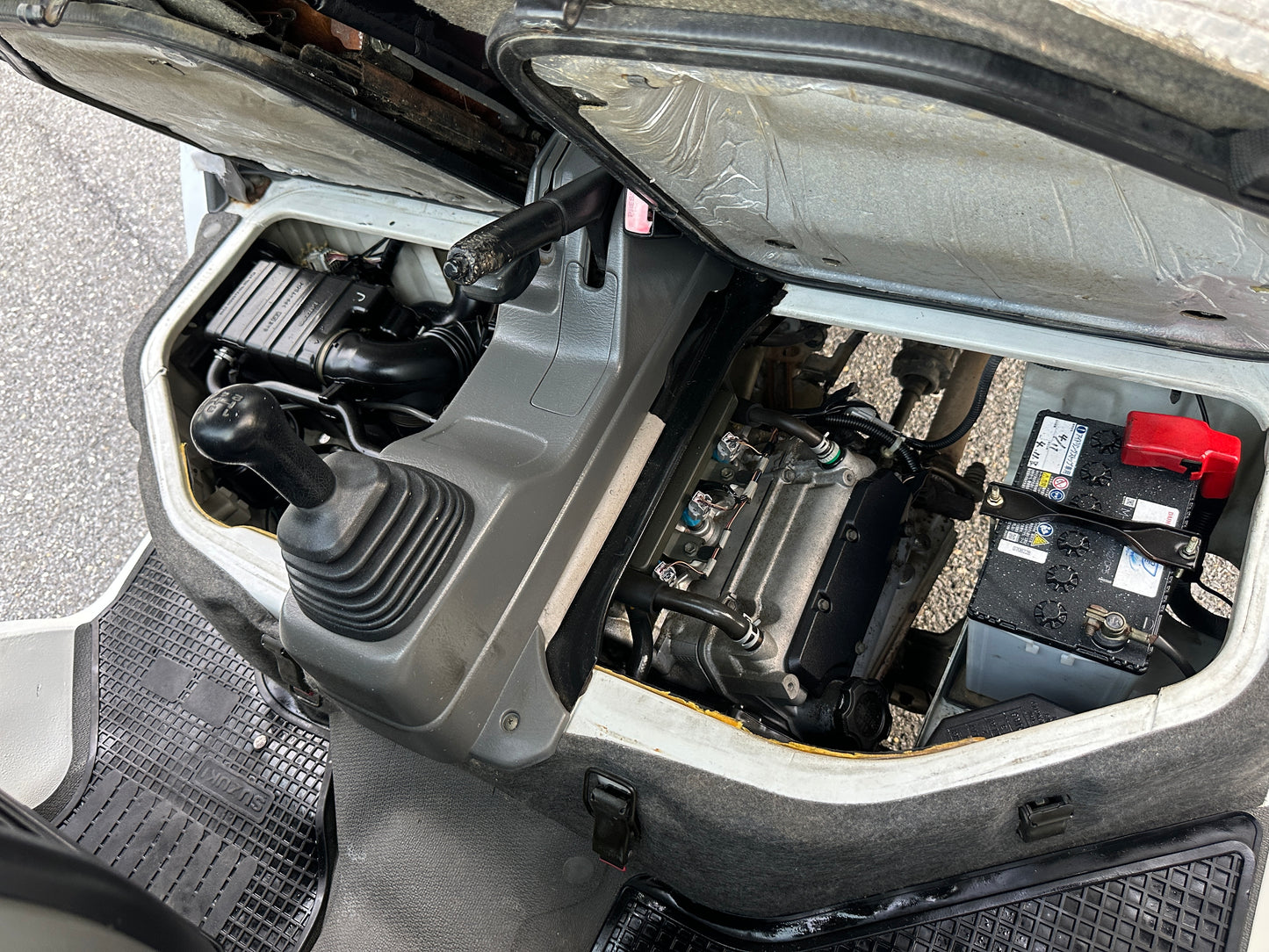 2000 SUZUKI CARRY 4WD - A/C - FUEL INJECTION
