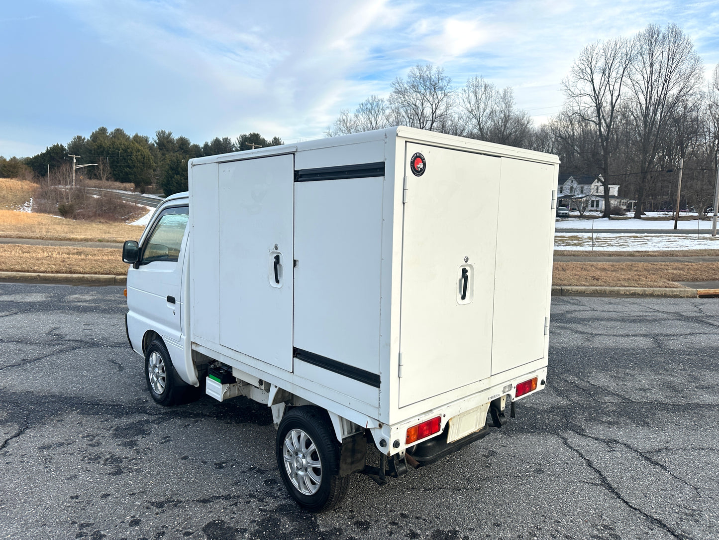 1996 SUZUKI CARRY FREEZER TRUCK - 25k MILES - A/C — LOT#780