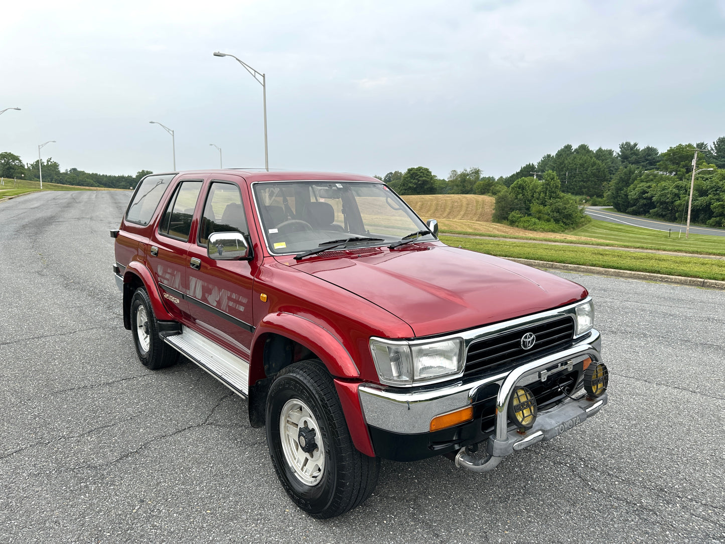 1995 TOYOTA HILUX SURF SSR-X - 4WD - TURBO DIESEL — LOT#576