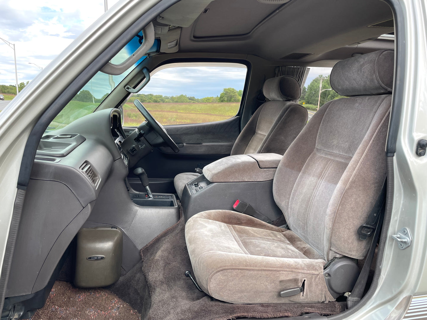 1996 TOYOTA HIACE SUPER CUSTOM KZH106