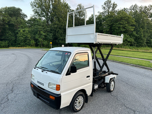 1997 SUZUKI CARRY SCISSOR-LIFT DUMP 4WD — LOT#581