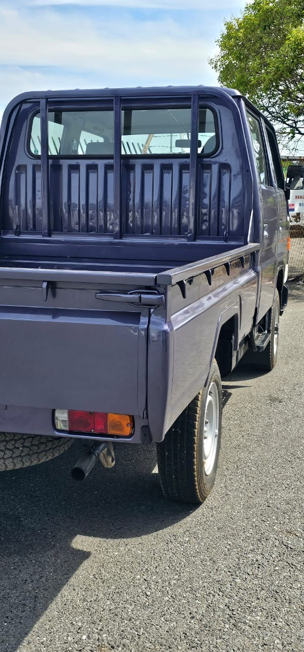 1999 TOYOTA TOYOACE 4WD DOUBLE-CAB TRUCK - 36,859 Miles - DIESEL