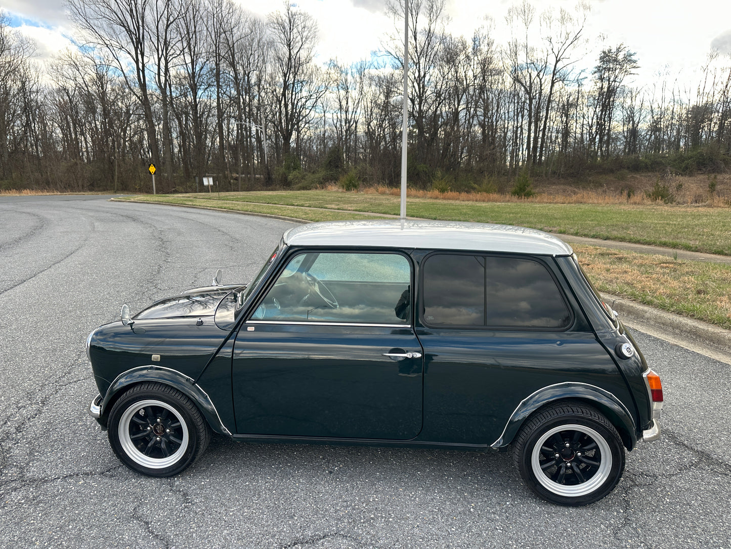 1995 ROVER MINI COOPER - 1.3L FUEL INJECTED - A/C — LOT#824