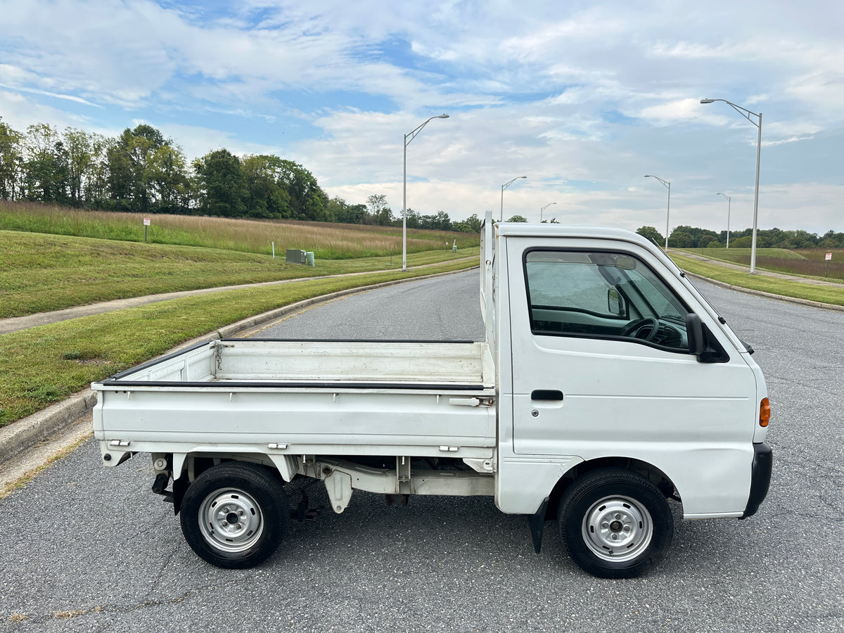 1995 MAZDA AUTOZAM SCRUM 4WD - 5 SPEED - AIR CONDITIONING — LOT#864