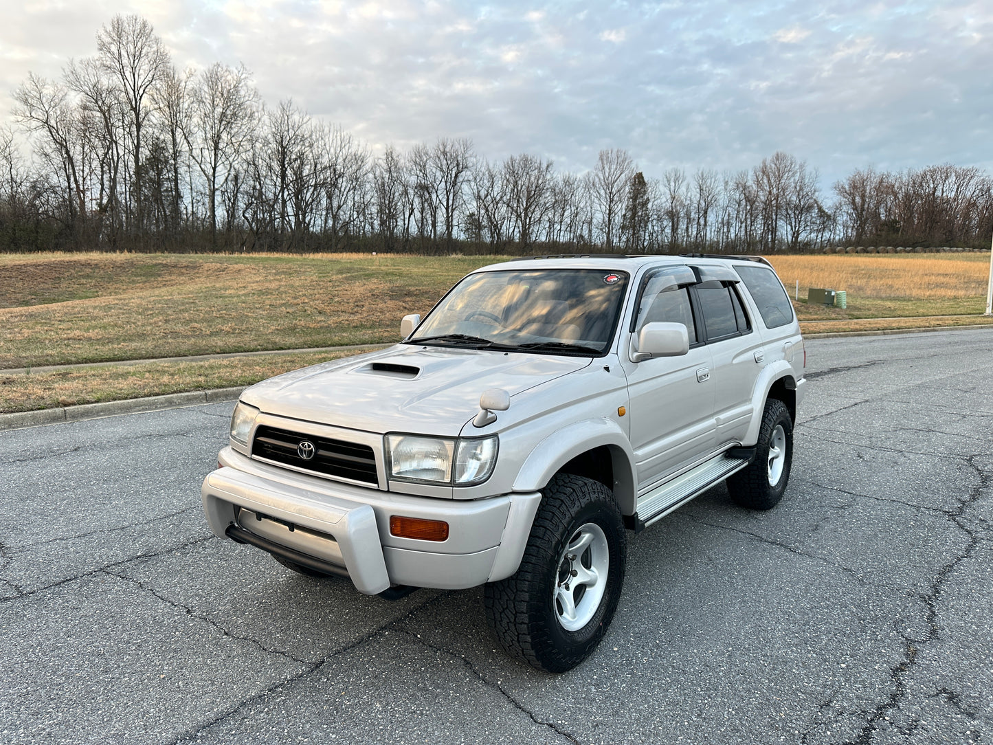 1996 Toyota Hilux Surf SSR-G 4X4 - INTERCOOLED TURBO DIESEL — LOT#822