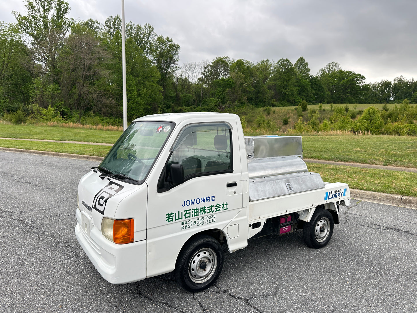 2000 SUBARU SAMBAR LORRY FUEL TANKER 4WD - A/C - FUEL INJECTION - AIRBAG - POWER STEERING — LOT#845