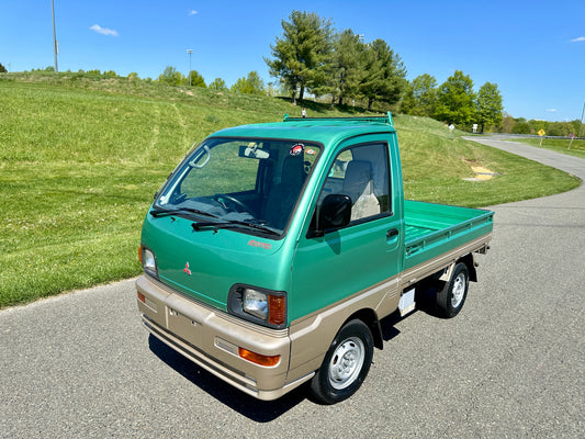1994 MITSUBISHI MINICAB V-U42T