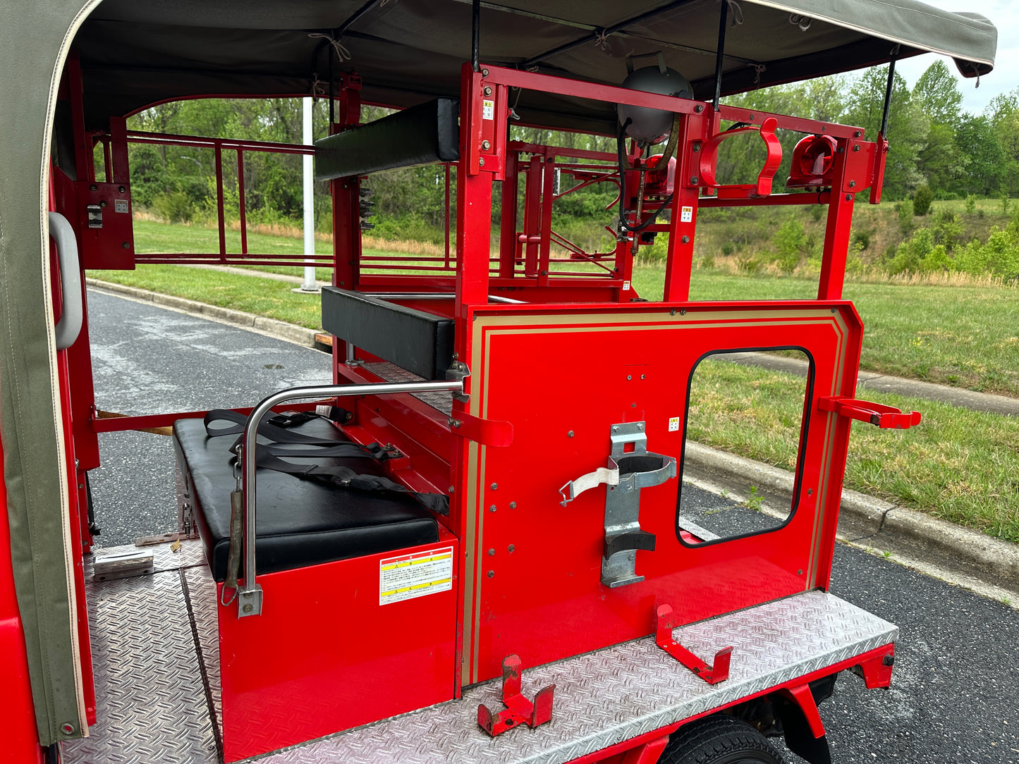 1998 SUBARU SAMBAR FIRE TRUCK 4WD V-KS4 - 10,525 MILES - WORKING SIREN, EMERGENCY LIGHTS & PA SYSTEM — LOT#884