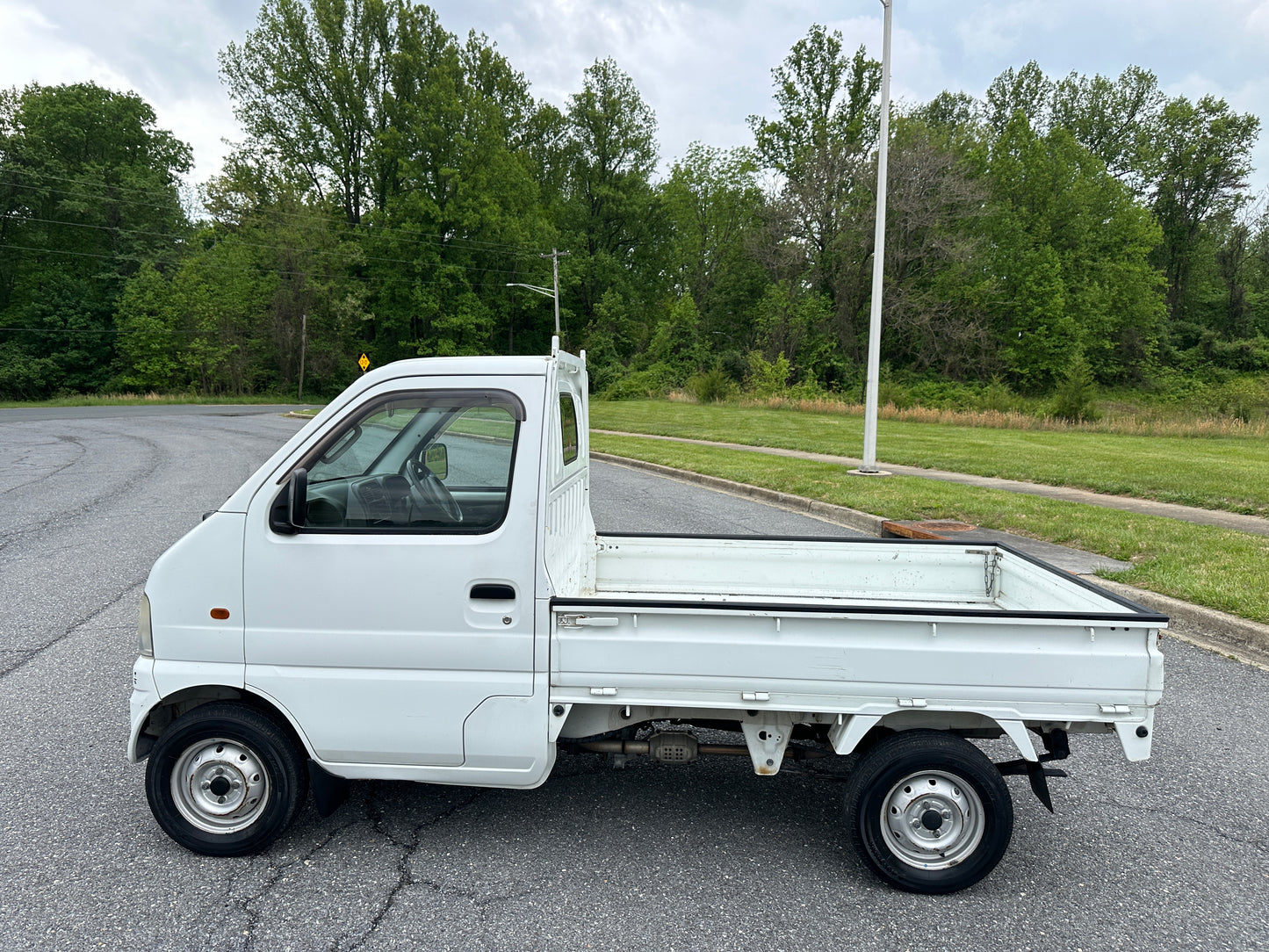 2001 SUZUKI CARRY 4WD - FUEL INJECTED- 2 SPEED TRANSFERCASE - ONLY 25k MILES — LOT#876