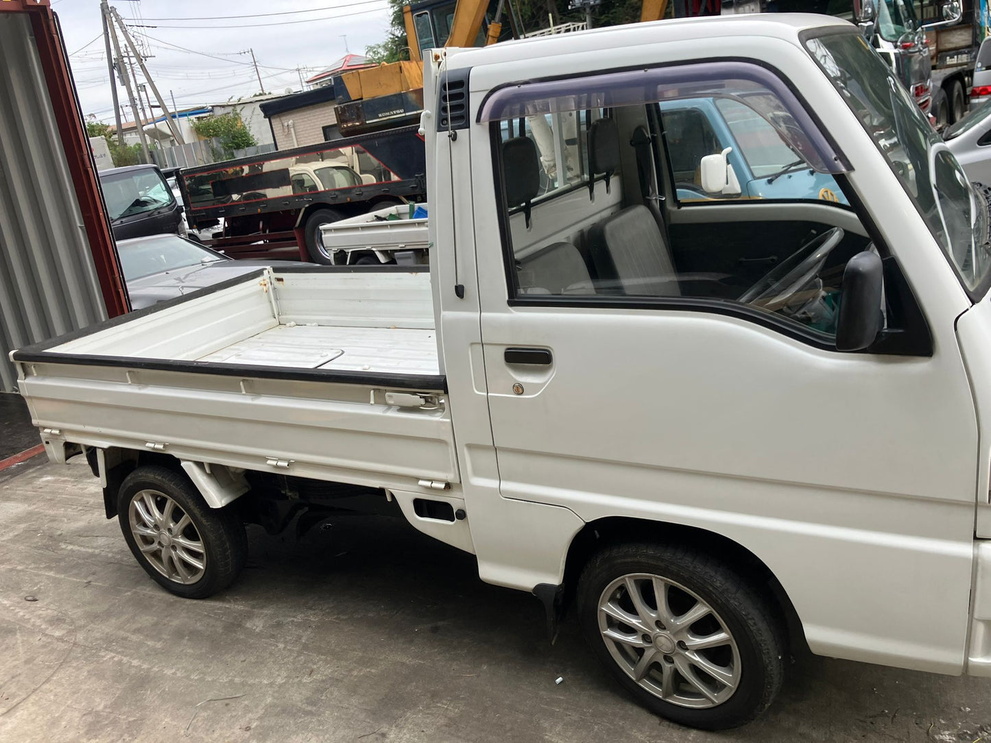 1995 SUBARU SAMBAR WITH RARE CRANE 4WD - A/C
