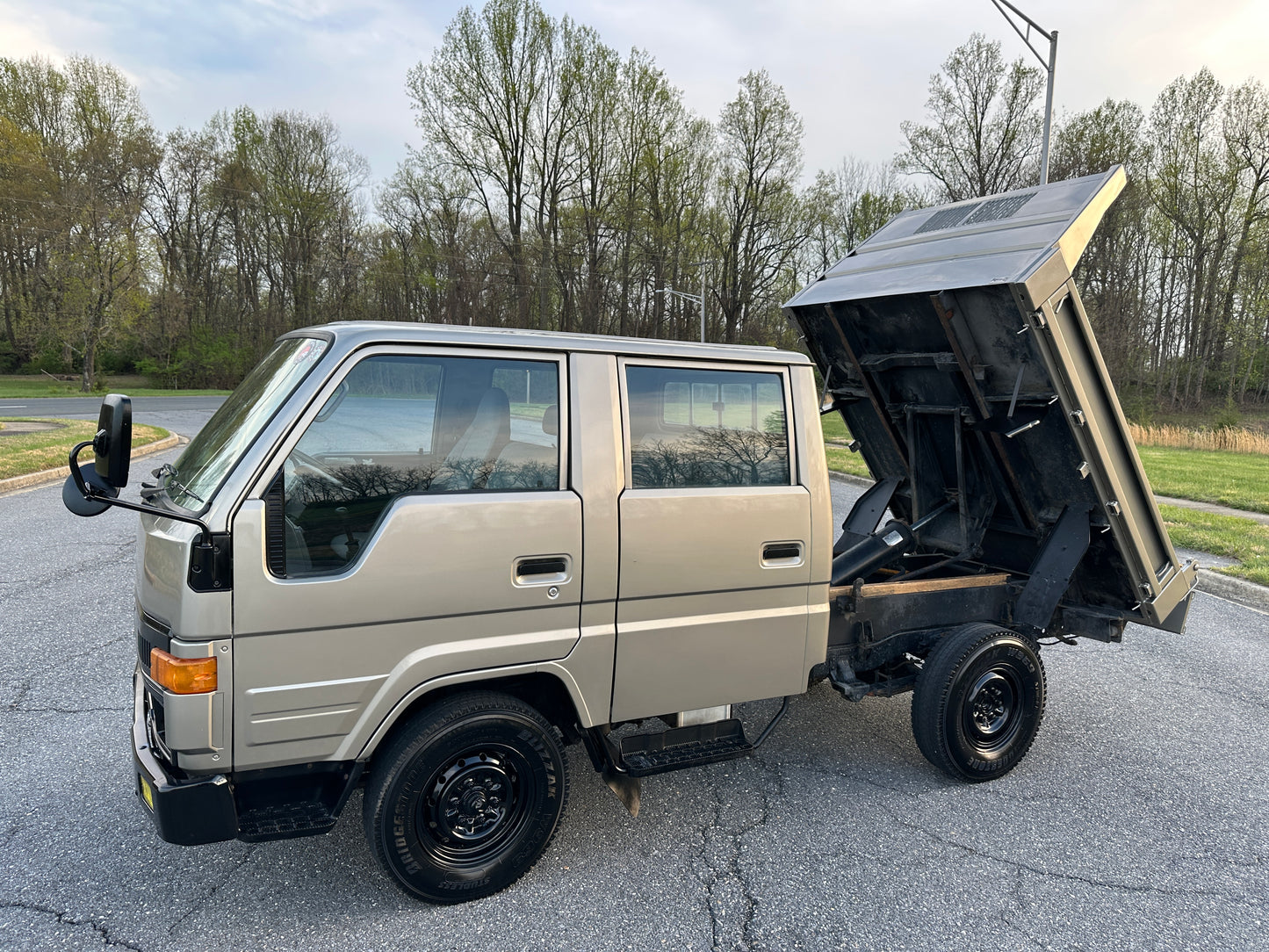 1993 TOYOTA TOYOACE LY61 DOUBLE-CAB DUMP TRUCK