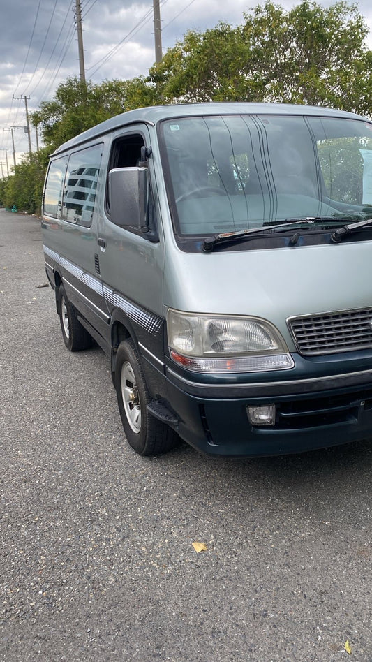 1996 TOYOTA HIACE SUPER CUSTOM G 4WD - 5 SPEED MANUAL - TURBO DIESEL