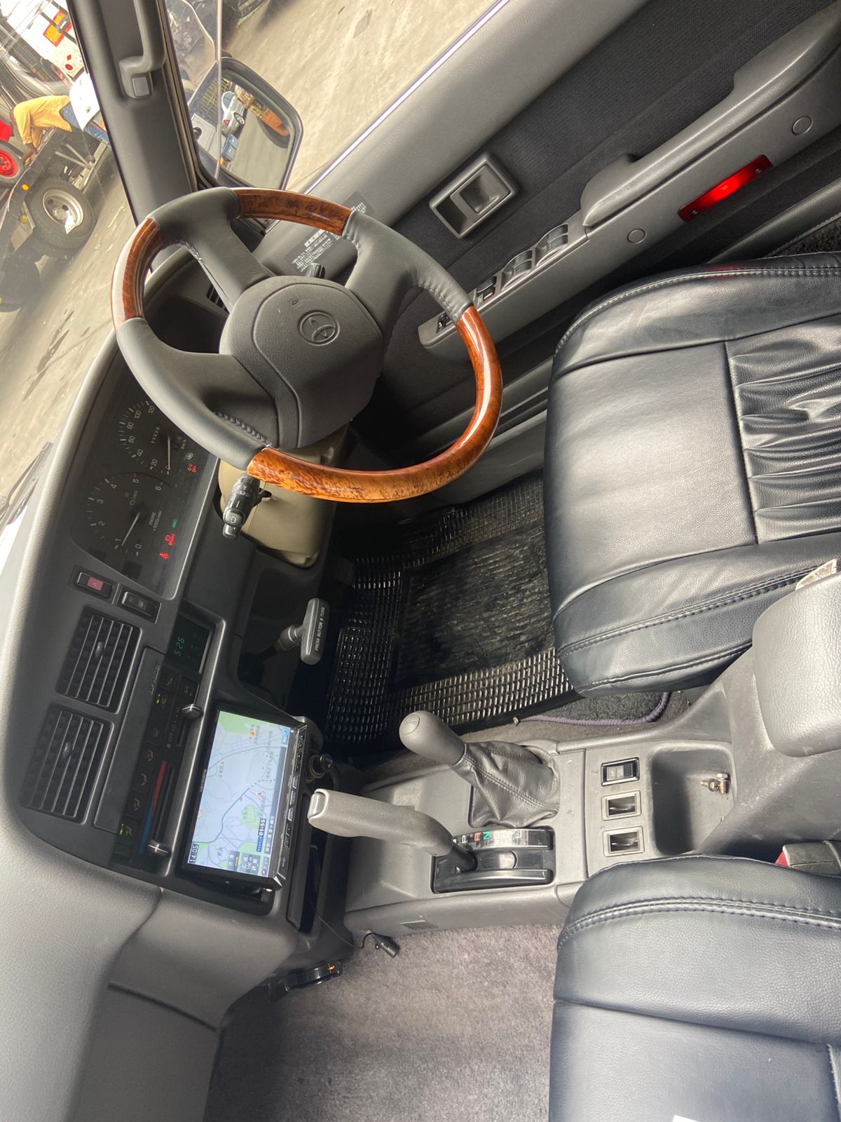 1995 TOYOTA HILUX SURF SSR-X LIMITED - 4WD - TURBO DIESEL