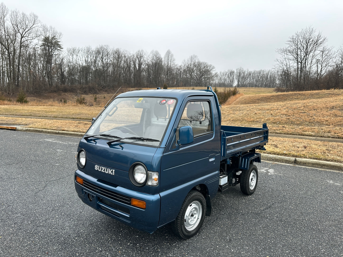 1992 SUZUKI CARRY 3-WAY DUMP 4WD — LOT#835