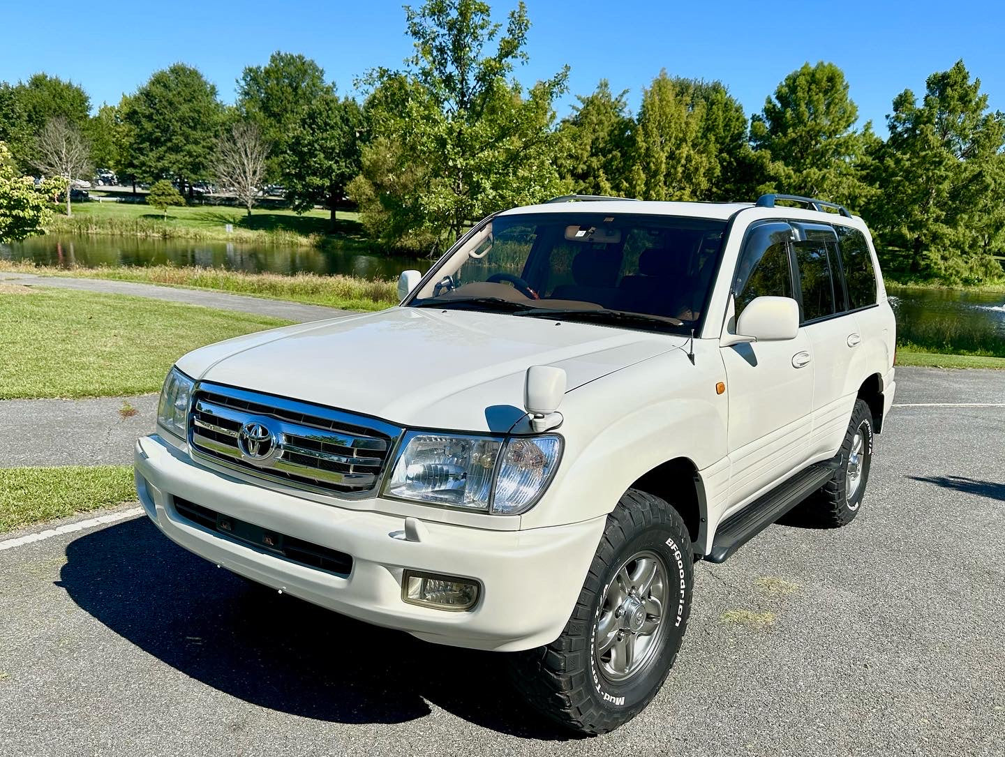1998 Toyota Land Cruiser UZJ100 VX Limited
