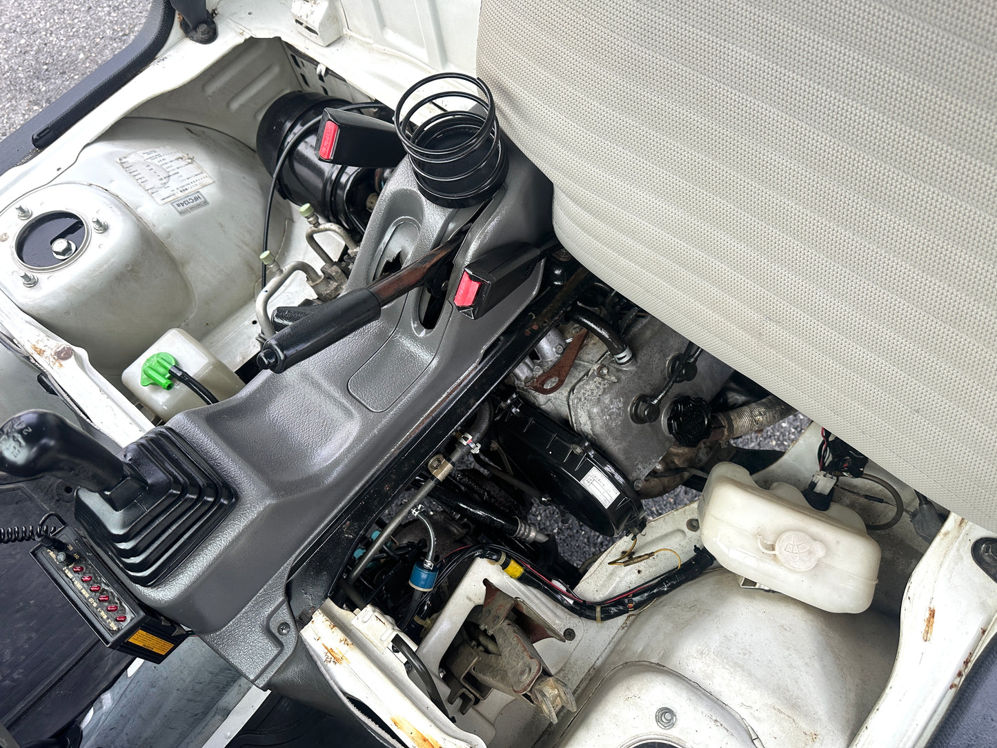 1998 SUZUKI CARRY CUSTOM DUMP 4WD - A/C — LOT#745
