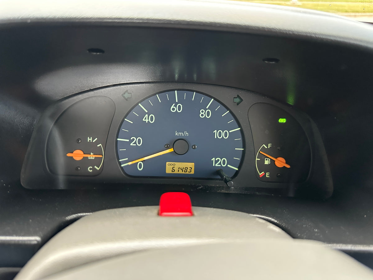 2000 SUZUKI CARRY - 4WD -FUEL INJECTED - 2 SPEED TRANSFER-CASE - A/C - ONLY 38k MILES — LOT#986