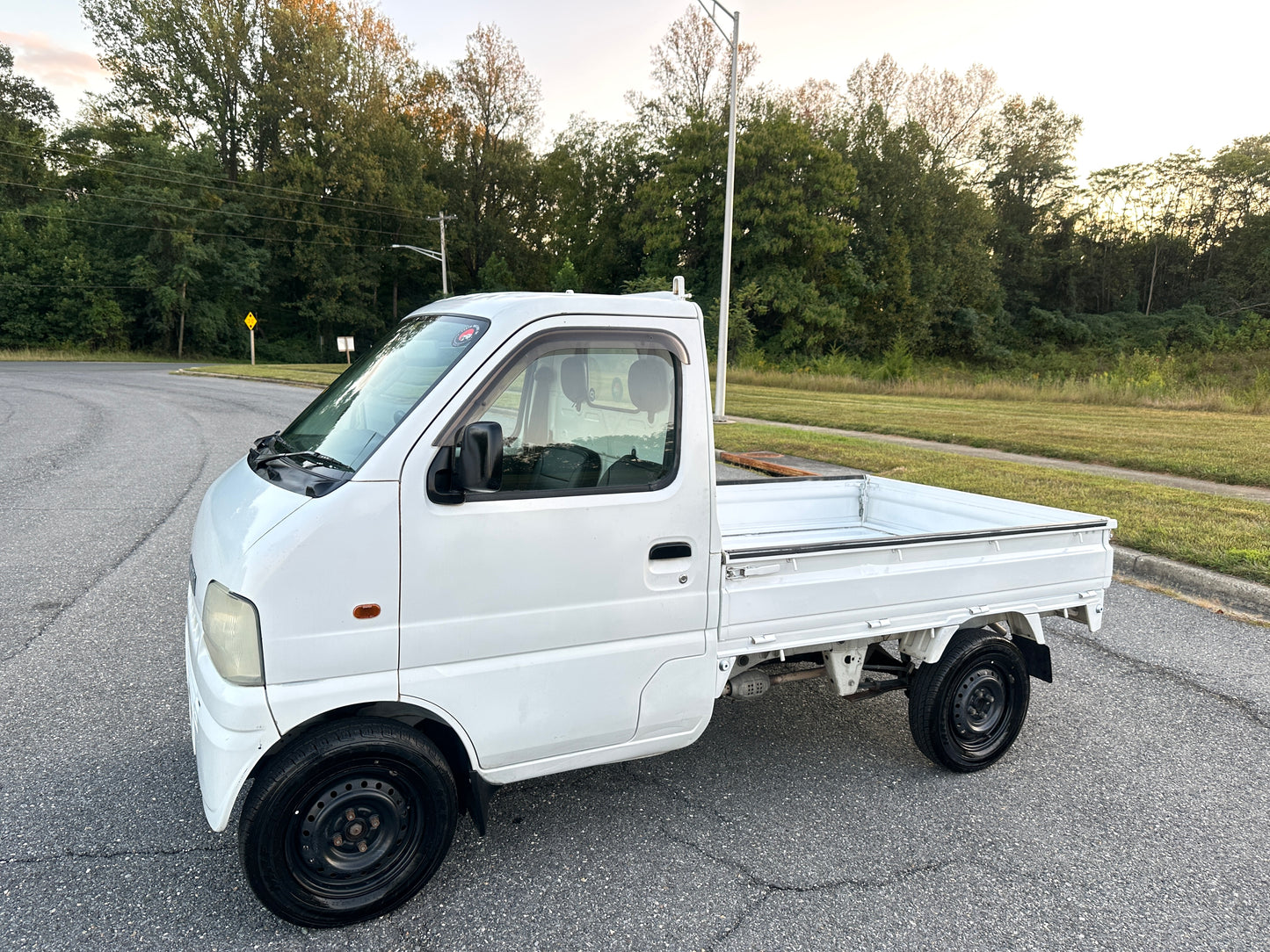 2000 SUZUKI CARRY -4WD -FUEL INJECTED -2 SPEED TRANSFER-CASE — LOT#625