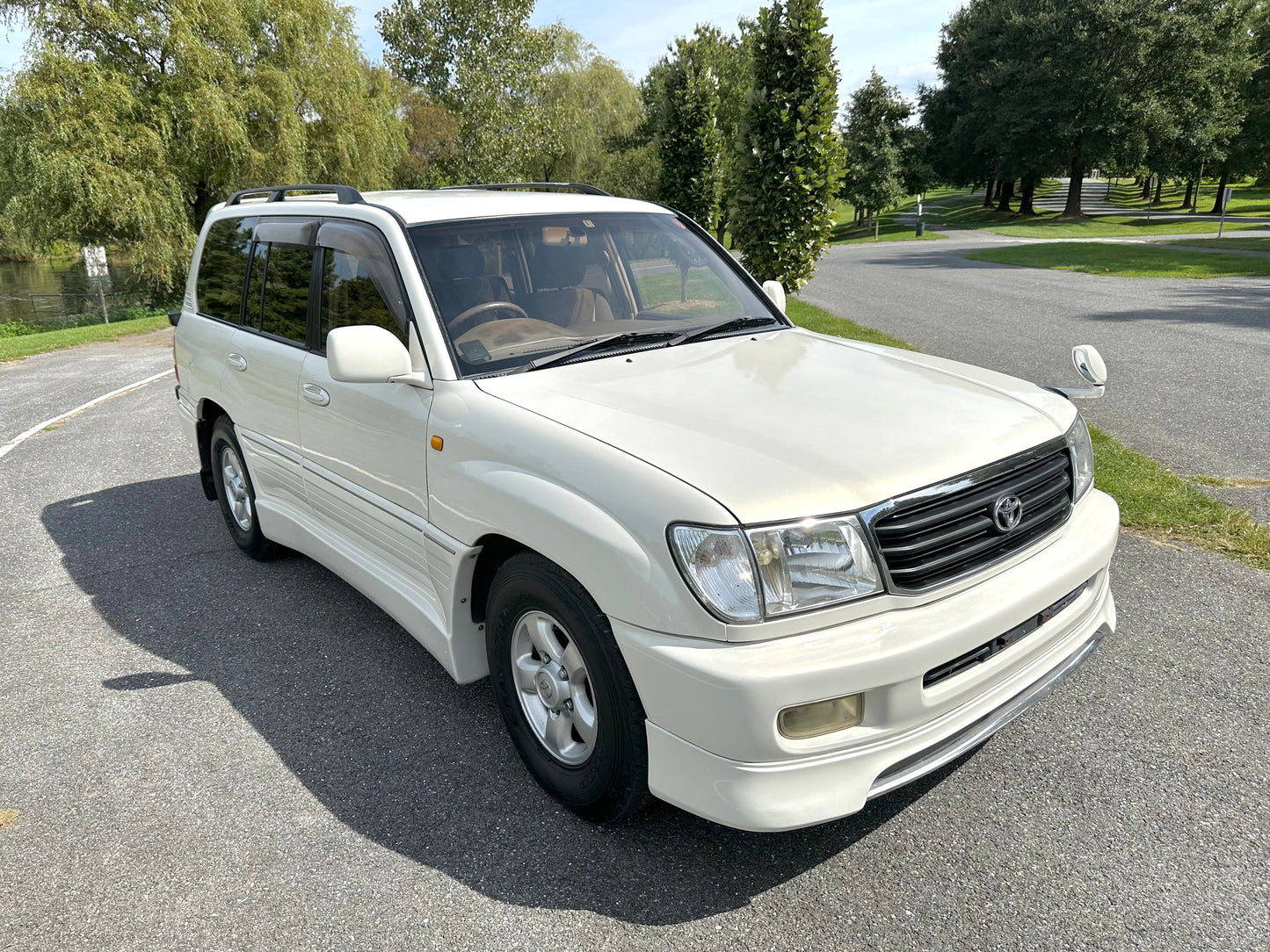 1998 Toyota Land Cruiser UZJ100