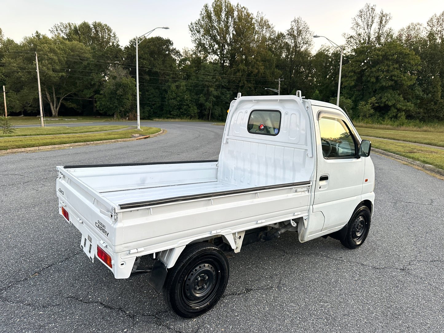 2000 SUZUKI CARRY -4WD -FUEL INJECTED -2 SPEED TRANSFER-CASE — LOT#625