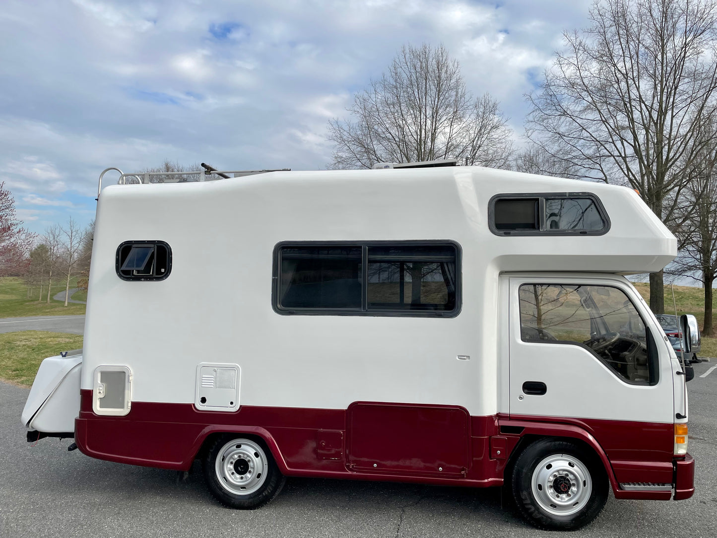 1997 ISUZU ELF 150 CAMPER BY YOKOHAMA MOTOR SALES, INC