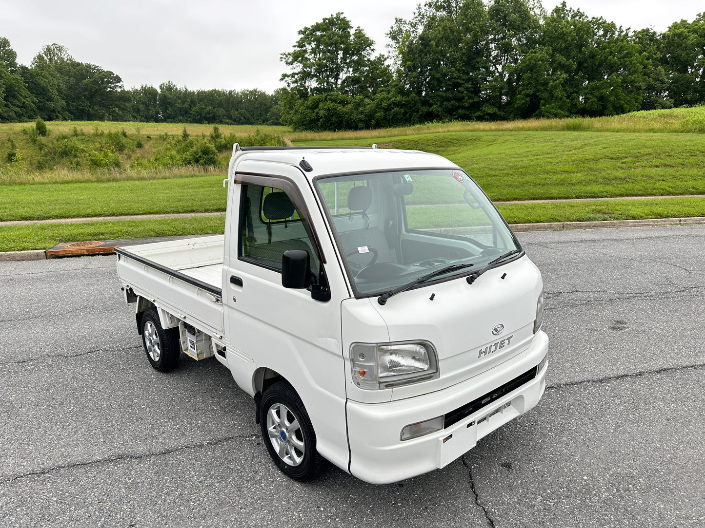 2000 DAIHATSU HIJET 4WD - DUAL RANGE TRANSFER CASE - FUEL INJECTED & 5-Speed
