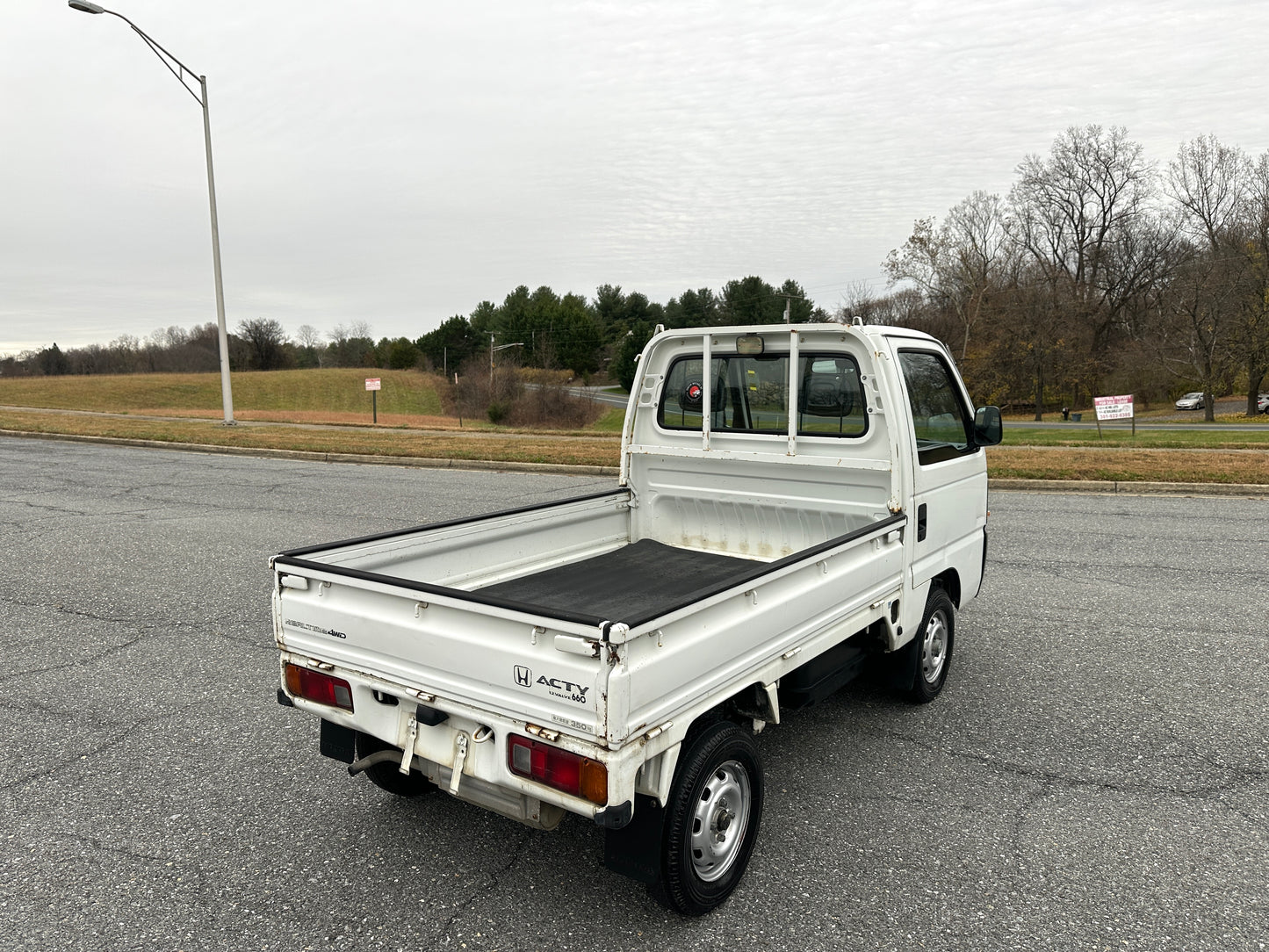 1997 HONDA ACTY SDX 4WD — LOT#676