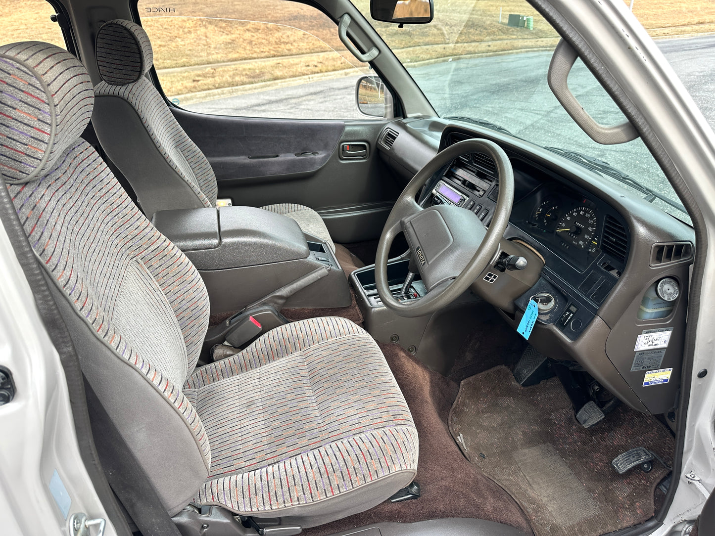 1995 TOYOTA HIACE SUPER CUSTOM G KZH106