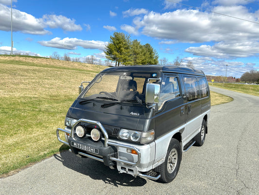 1993 MITSUBISHI DELICA STAR WAGON 4WD SUPER EXCEED P35W