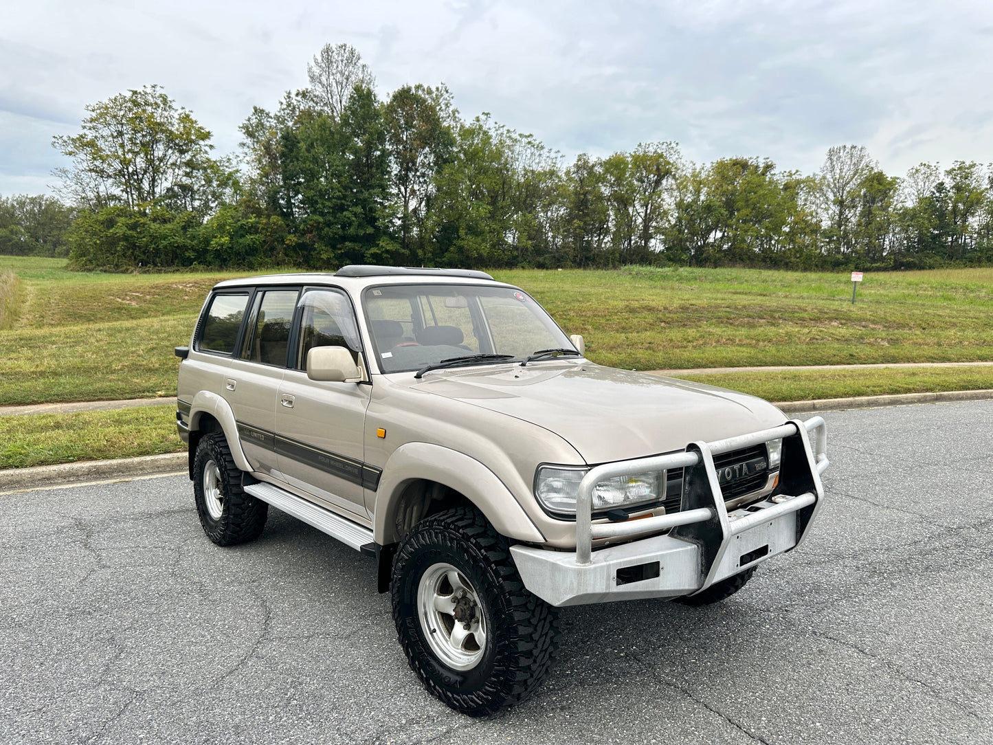 1992 Toyota Land Cruiser HDJ81 VX Limited - 4WD - TURBO DIESEL — LOT#657