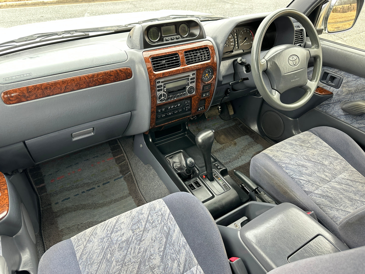 1999 Toyota Land Cruiser Prado TX Limited 4WD - 4 Cylinder Gasoline — LOT#686